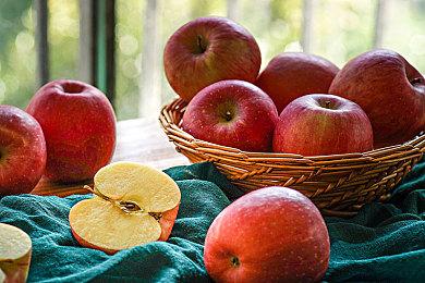 没获得邀请？《战锤40K：暗潮》依然在发放封测资格